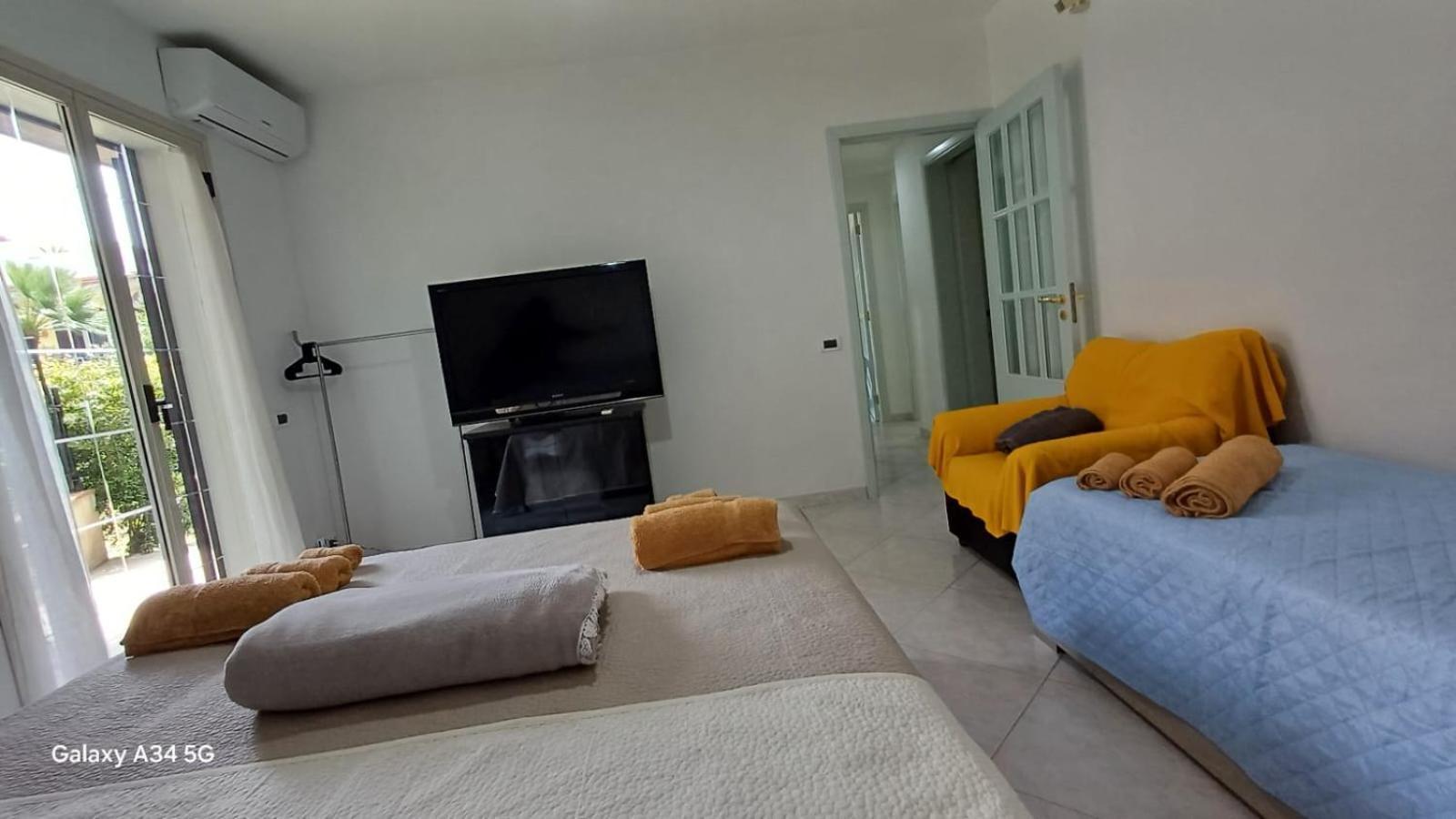 Casa Vacanze Aml Mascali Esterno foto